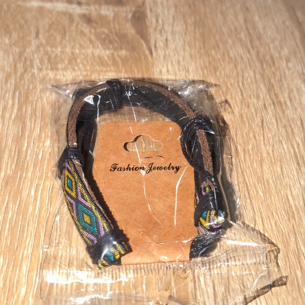 Bracelet - Picture 2 of 3